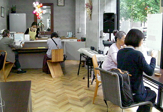 カフェ月と木（認知症カフェ）