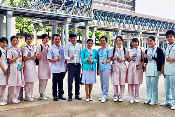 2018年度の異文化看護演習/Global Health and Nursing IIとして、米国、英国、タイに看護学部学生を派遣しました